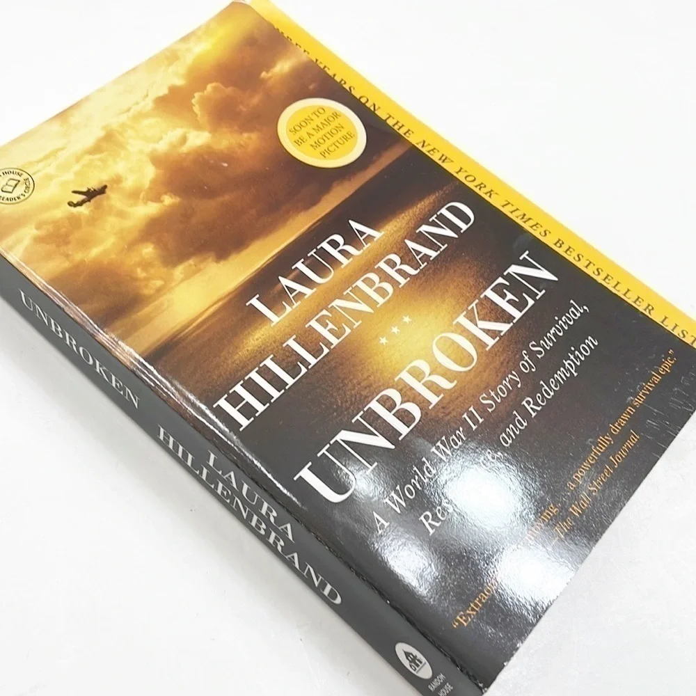 Unbroken Louis Zamperini by Laura Hillenbrand paperback book